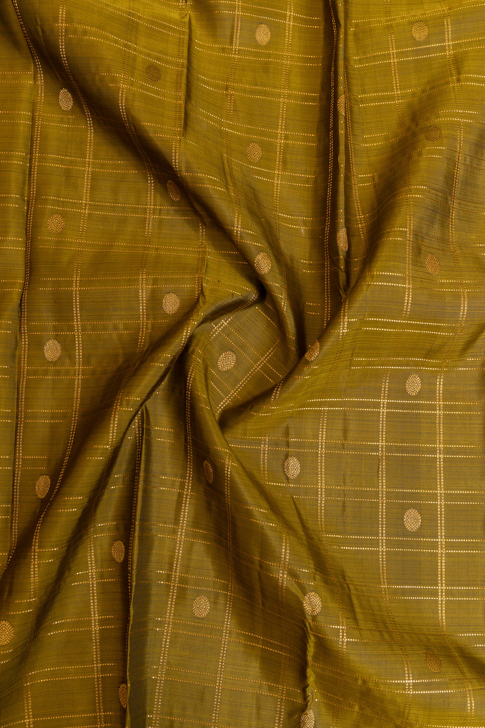 Mehendi green Muthu zari checks pure Kanchipuram silk saree