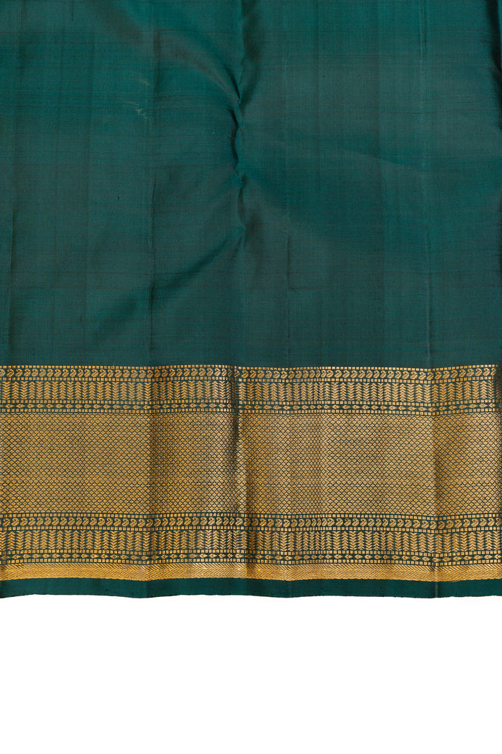 Mehendi green Muthu zari checks pure Kanchipuram silk saree