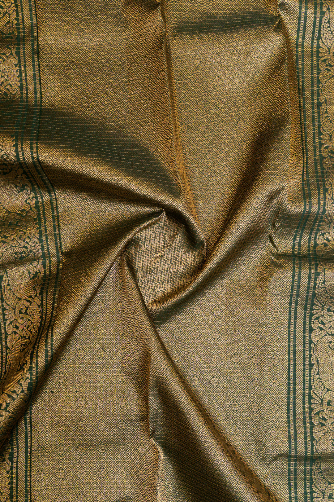 Bottle green traditional pure Kanchipuram silk saree