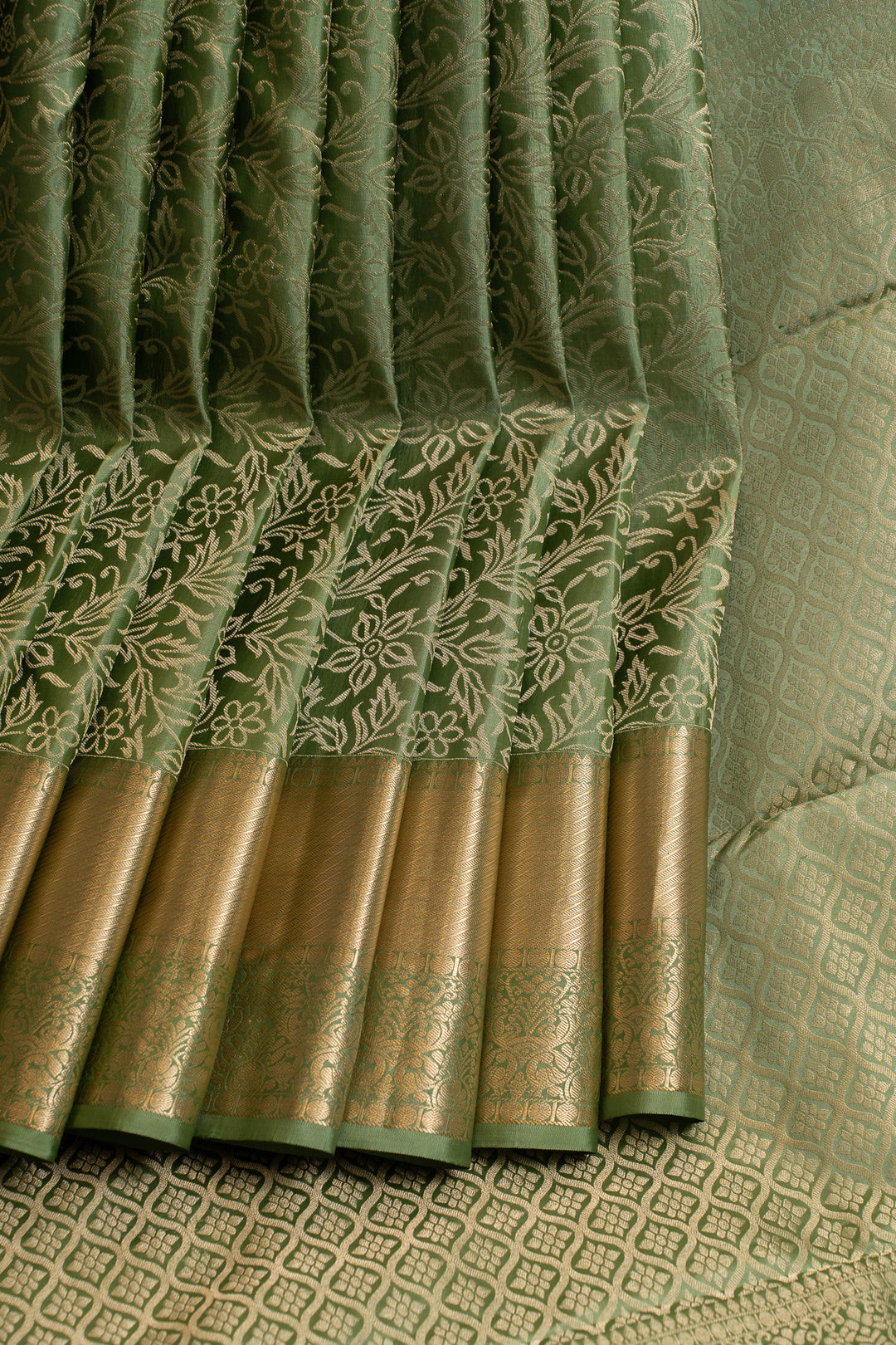 Pink green  floral brocade pure Kanchipuram silk saree