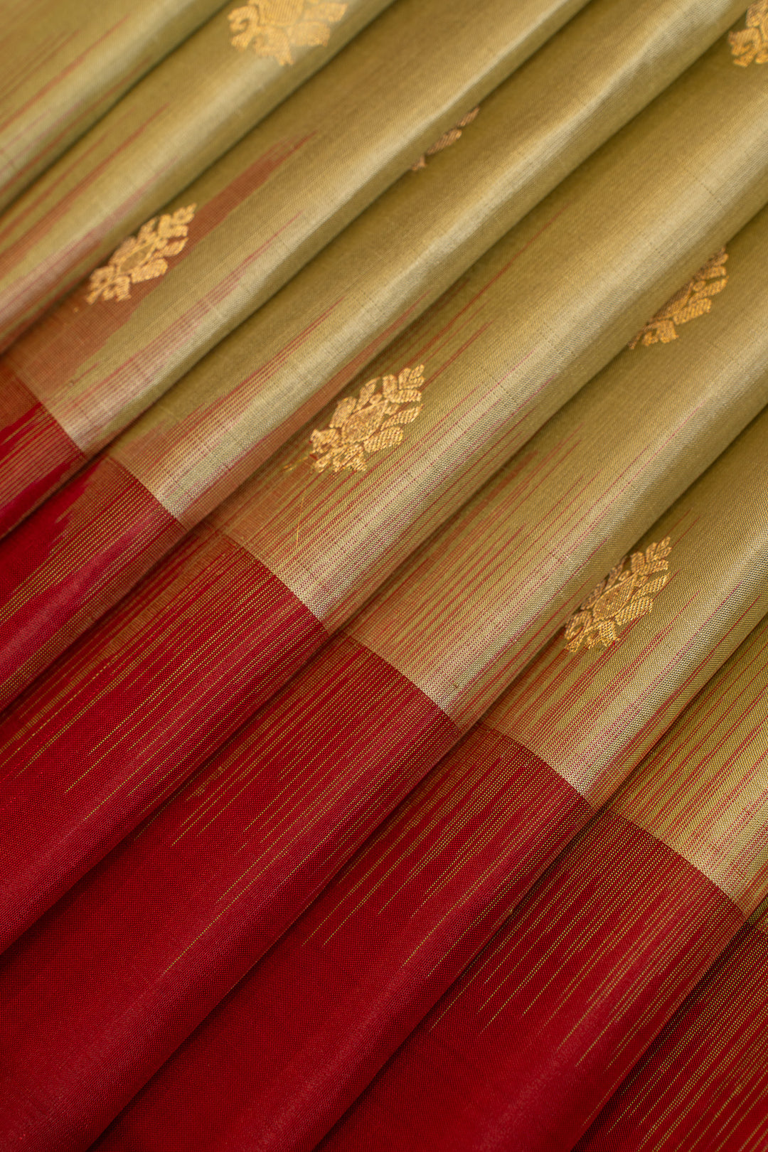 Elaichi green and maroon pure soft silk saree
