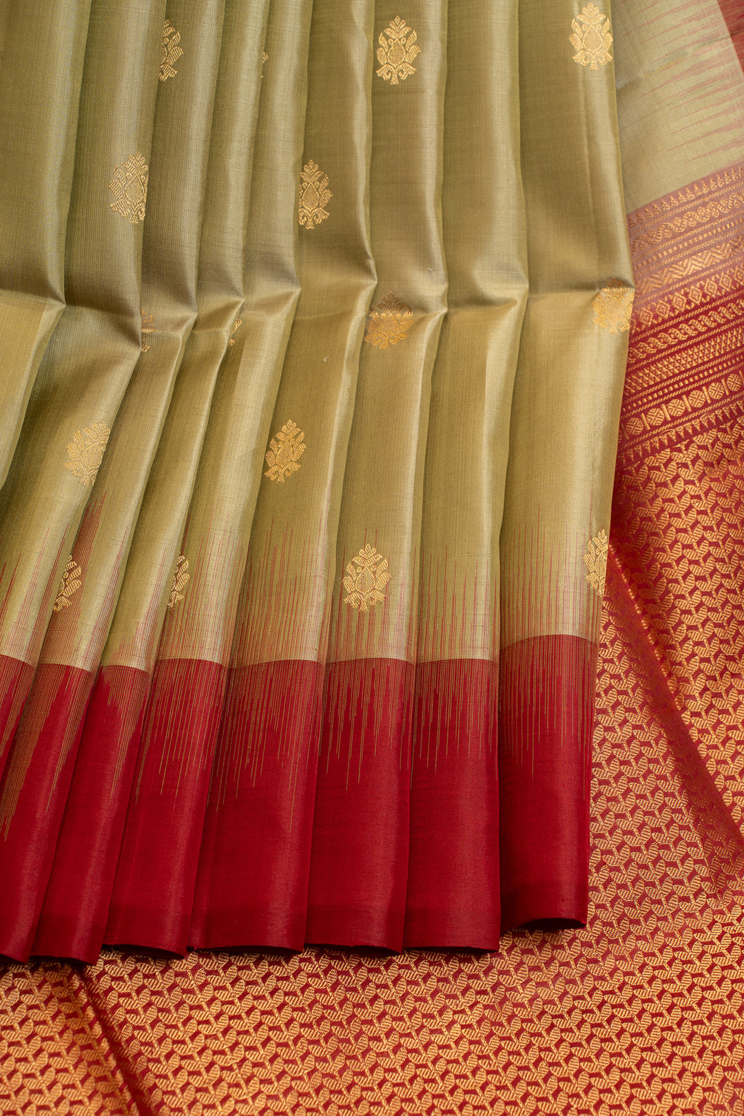 Elaichi green and maroon pure soft silk saree