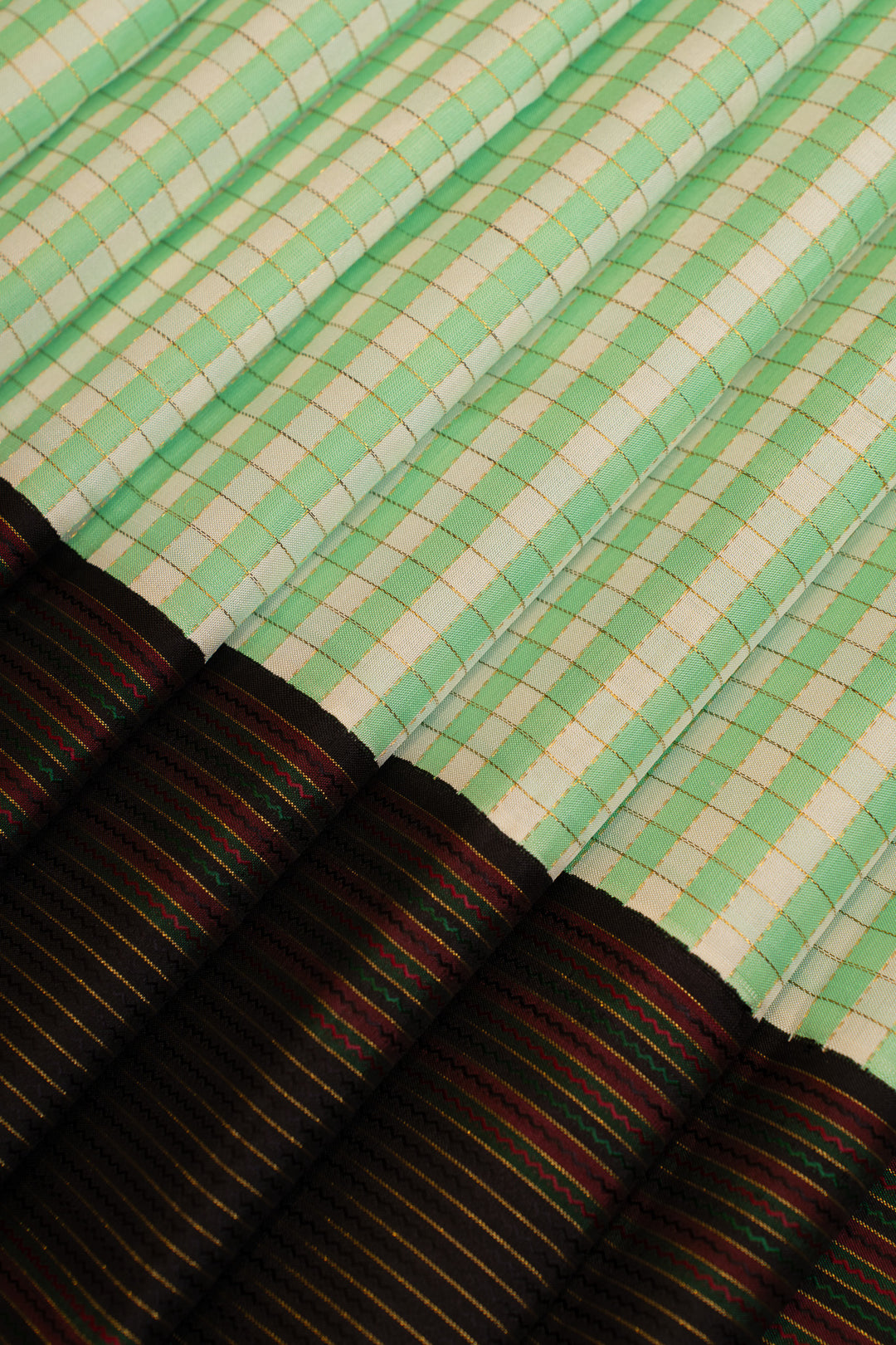 Green and white checks Varisaipettu pure Kanchipuram silk saree