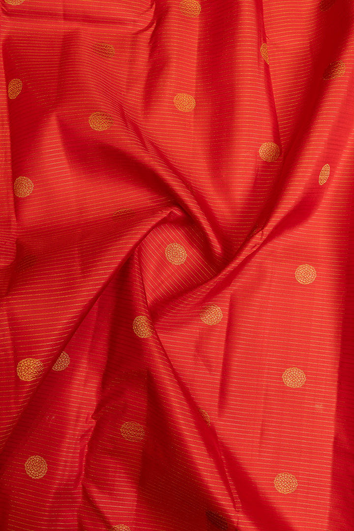 Red and green vairaoosi Varisaipettu pure Kanchipuram silk saree