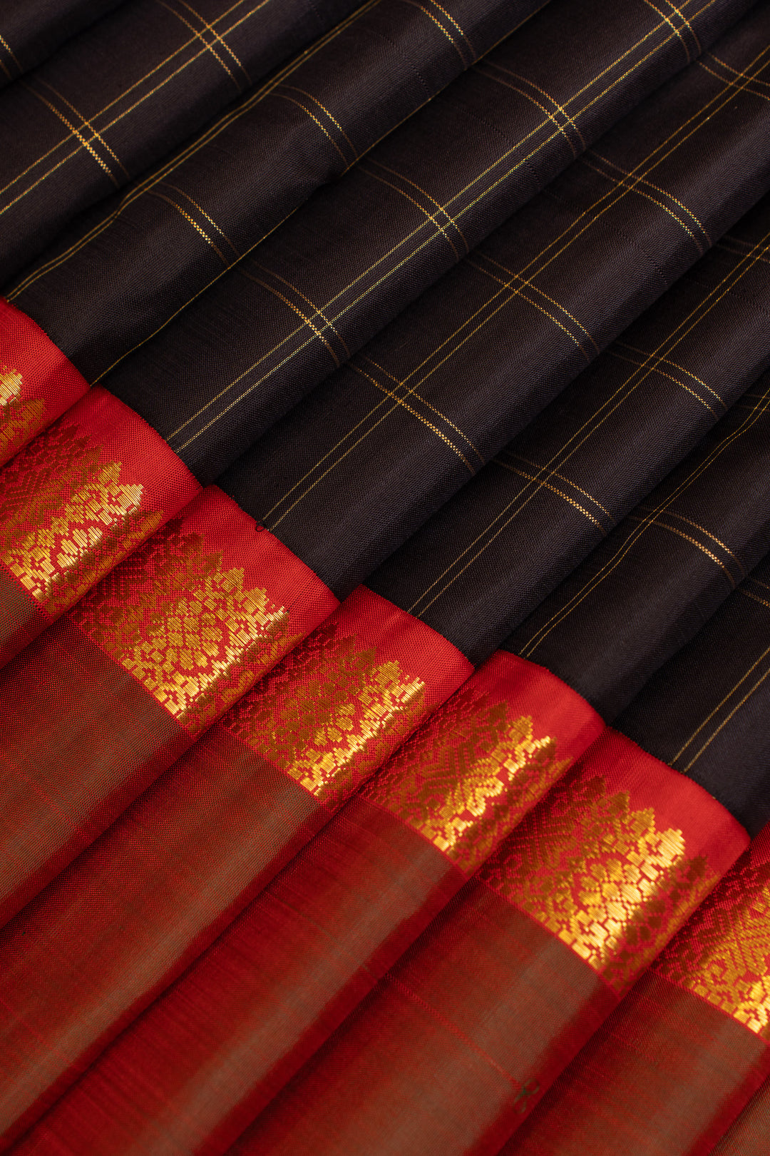 Dark blue and mandhulir rettai pettu pure Kanchipuram silk saree