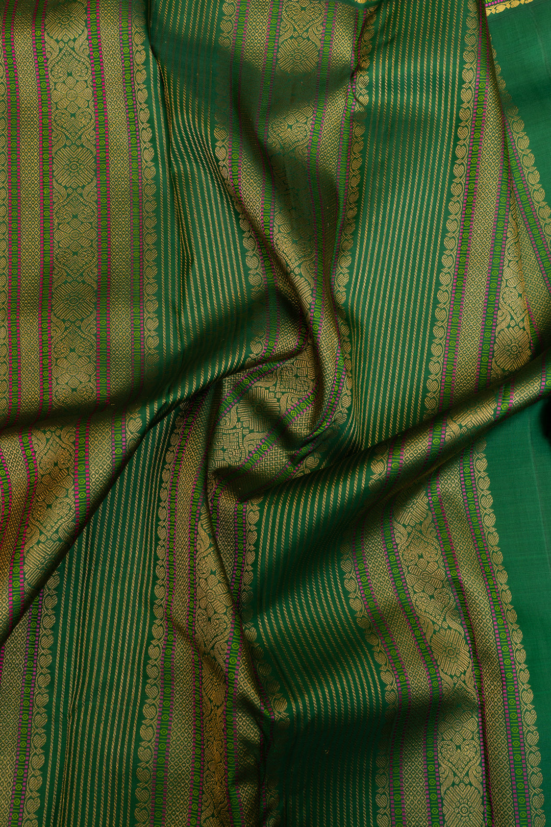 Red and green rettai pettu pure Kanchipuram silk saree
