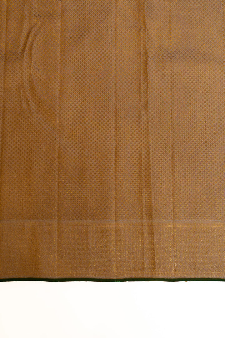 Gold houndstooth brocade pure Kanchipuram silk saree