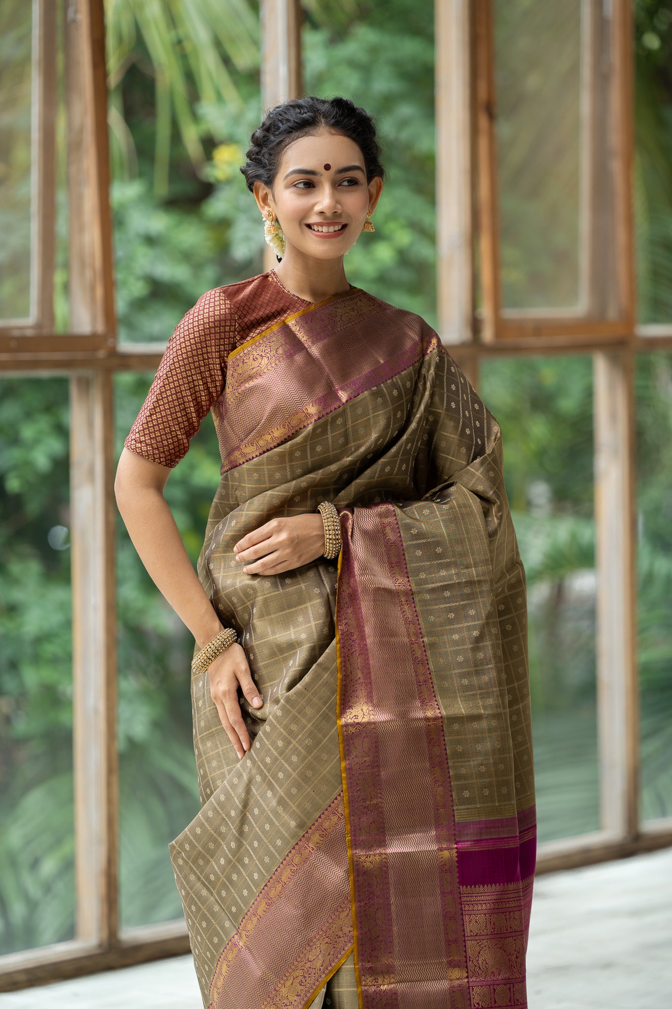 Hazelnut Beige Veldhari Checks Pure Zari Kanchipuram Silk Saree - Clio Silks