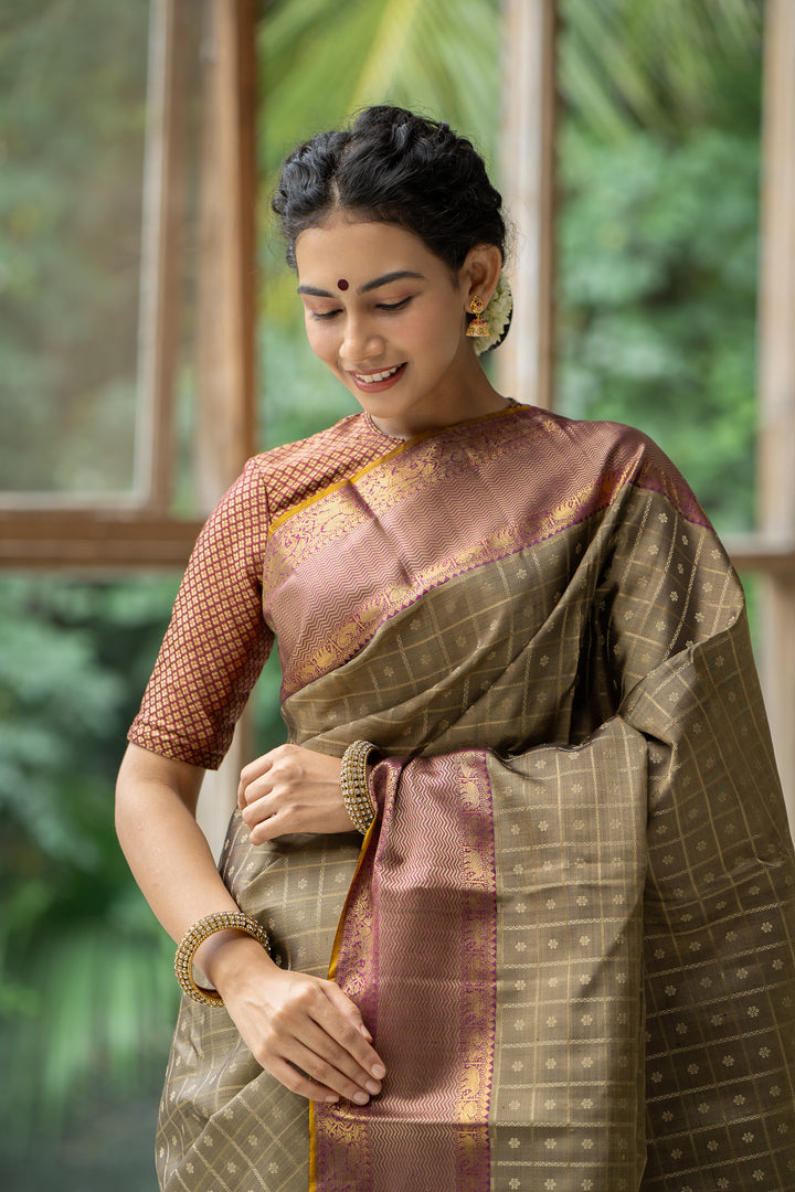 Hazelnut Beige Veldhari Checks Pure Zari Kanchipuram Silk Saree - Clio Silks