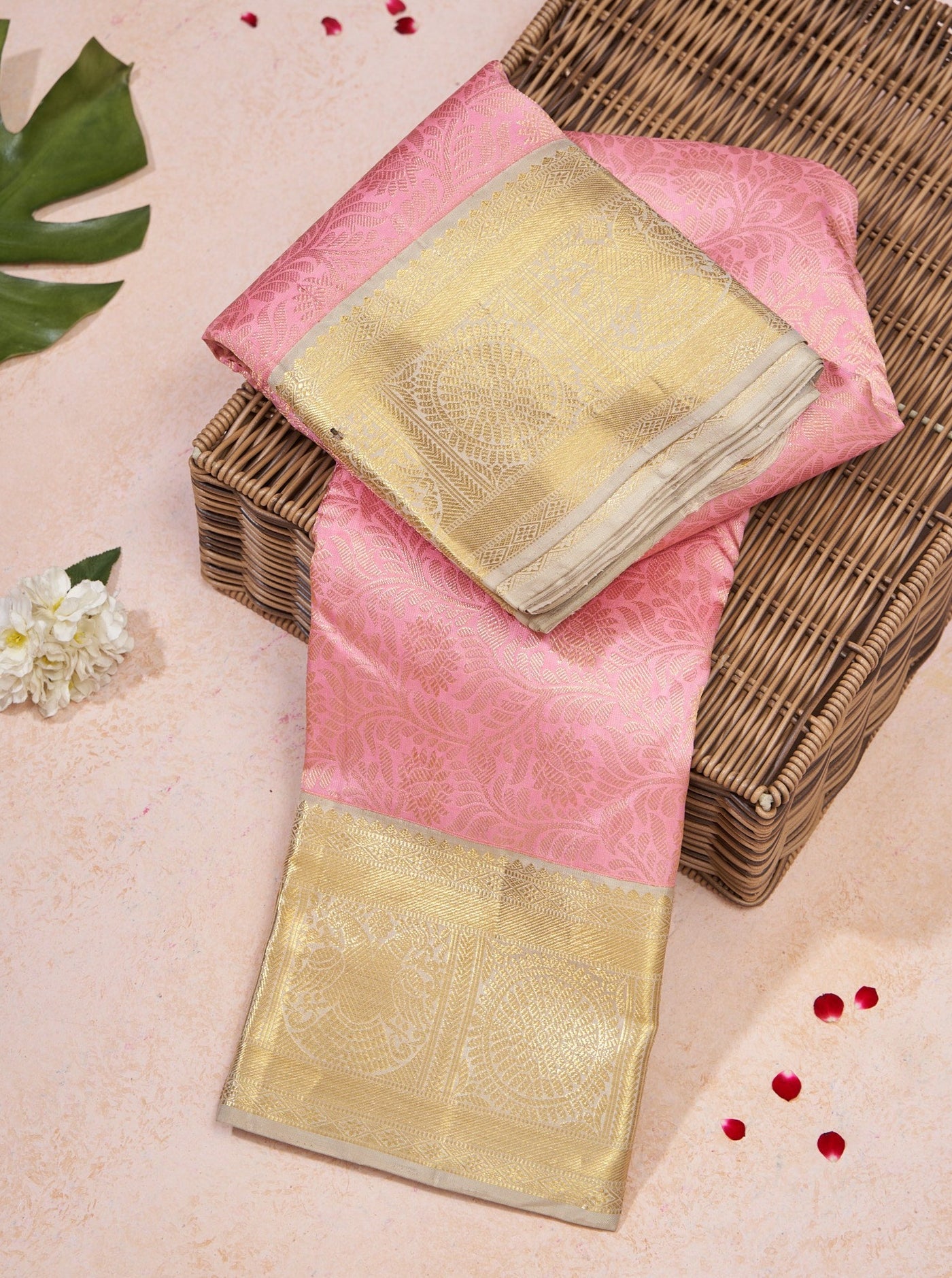 wedding kanchipuram silk saree | kanchipuram silk saree | sarees of design | design sarees | simple border sarees | designer sarees | design borders | designer blouses 