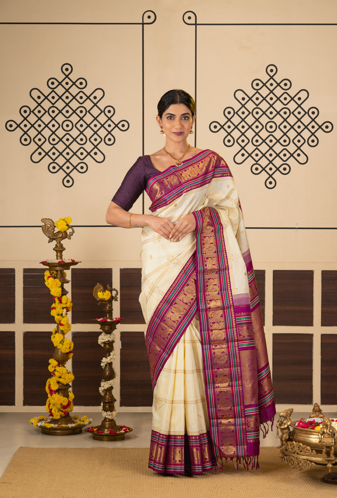 Ivory and Magenta Vintage Zari Checks Pure Kanchipuram Silk Saree