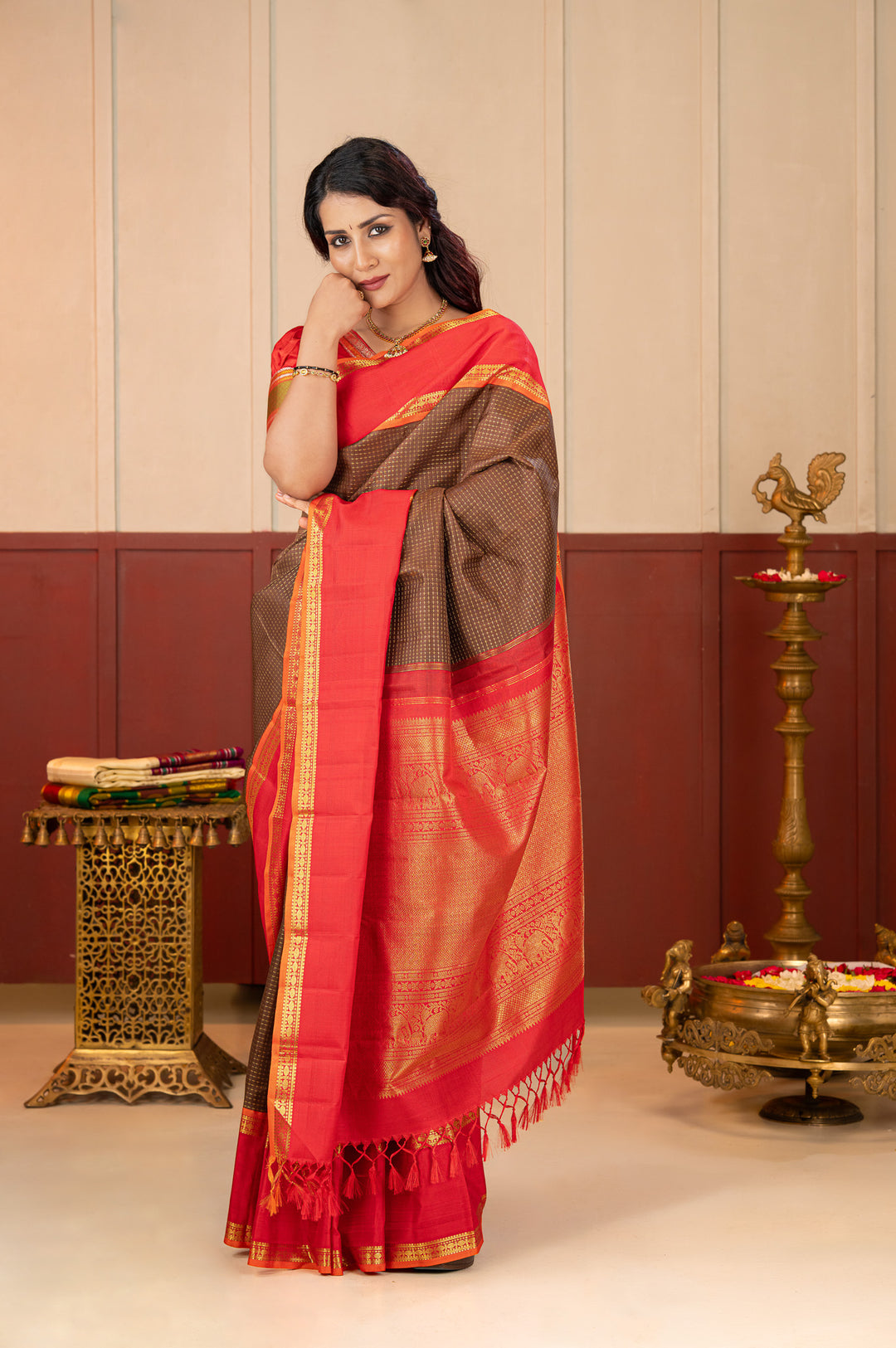 Brown and Red Veldhari Checks Pure Kanchipuram Silk Saree