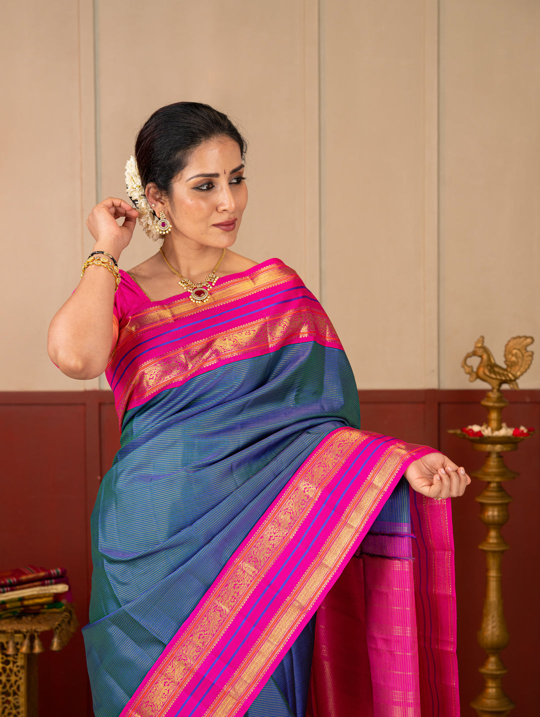 Peacock Blue Vairaoosi Pure Kanchipuram Silk Saree