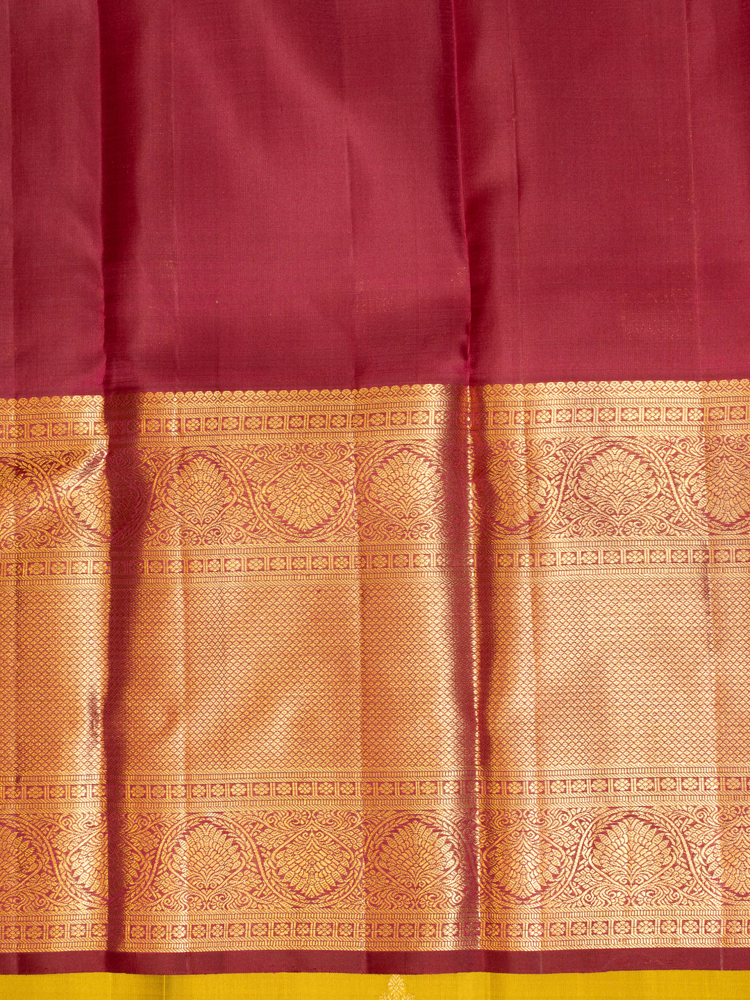 Mehendi Green Traditional Kanjivaram Silk Saree