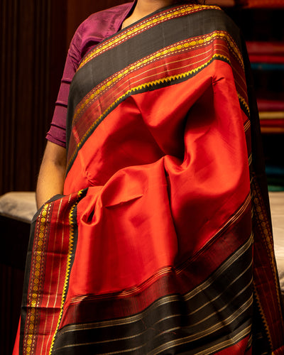 Red and Black Pattu Pettu Pure Kanjivaram Silk Sari - Clio Silks