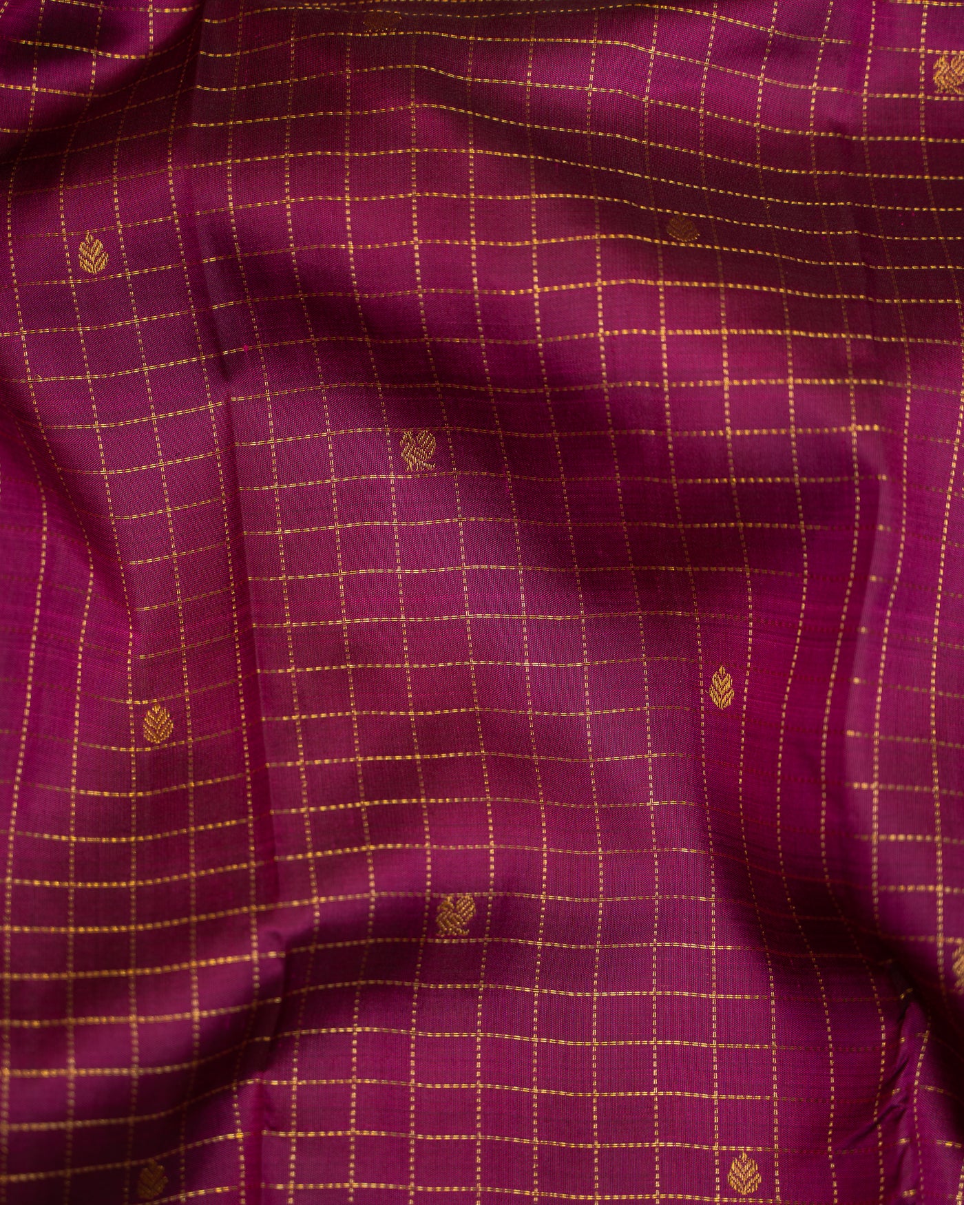 Jamun Zari checks and Peach Rettai Pettu Pure Kanjivaram Silk Sari - Clio Silks
