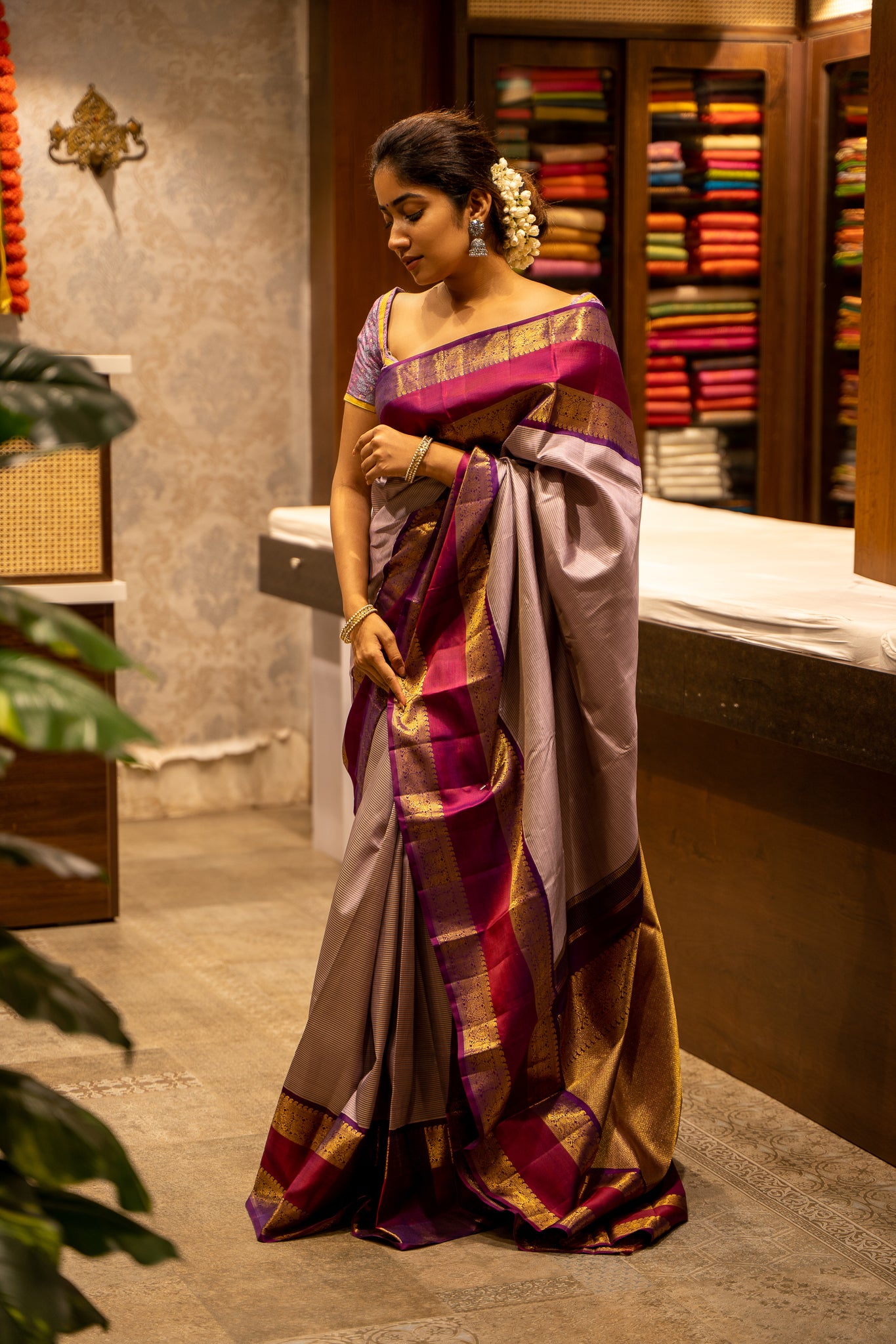 Heather Purple and Dahlia Rettai Pettu Pure Zari Kanjivaram Silk Sari - Clio Silks