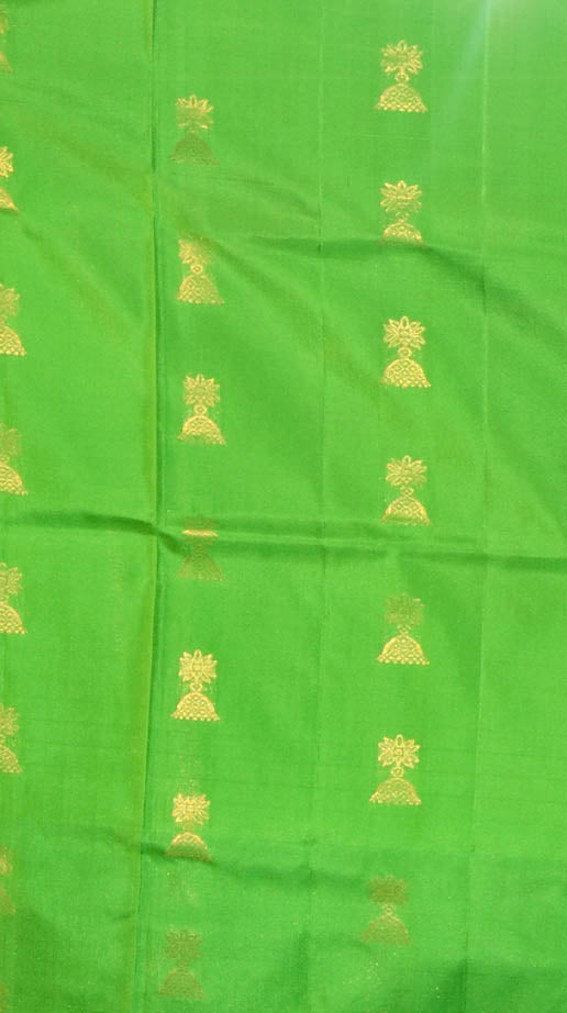 Red and Mandhulir Green Silk Saree - Clio Silks